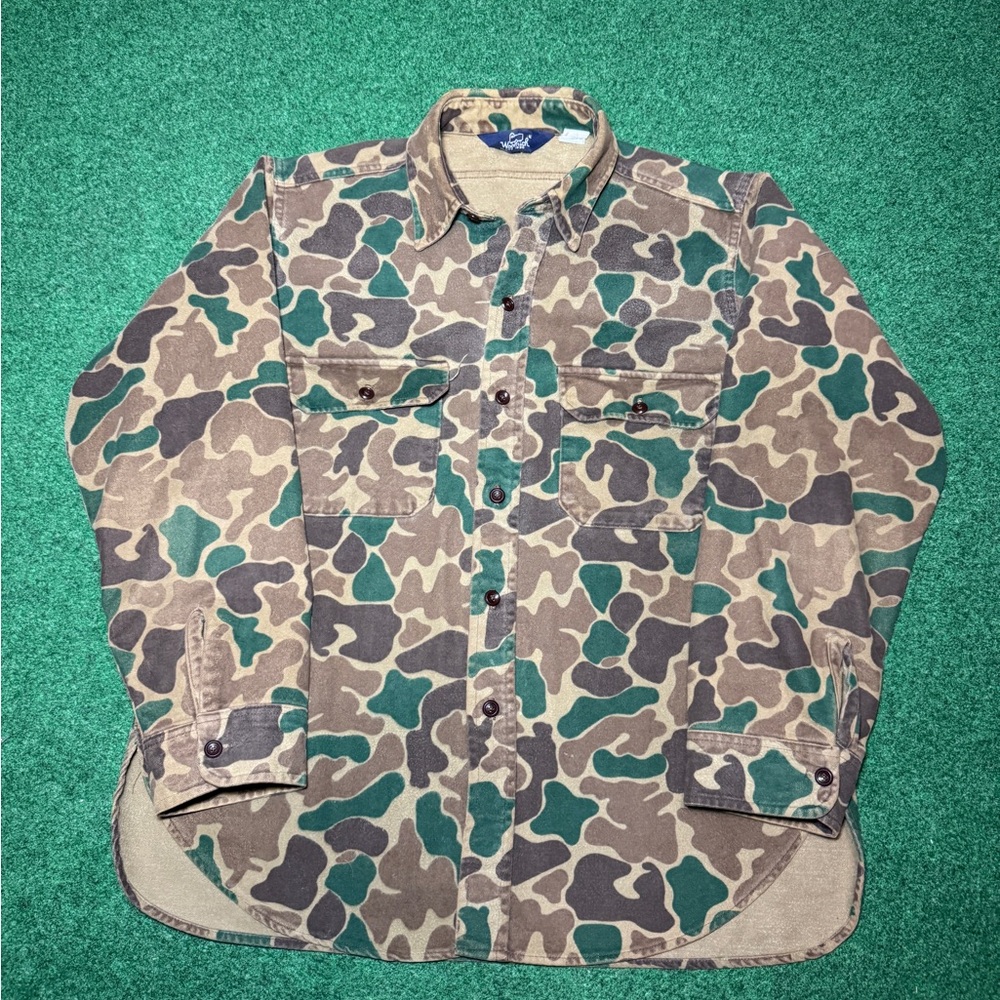 True Vintage 70s 80s Woolrich Camo Button Up Shirt, Hunting Camouflage (Large)